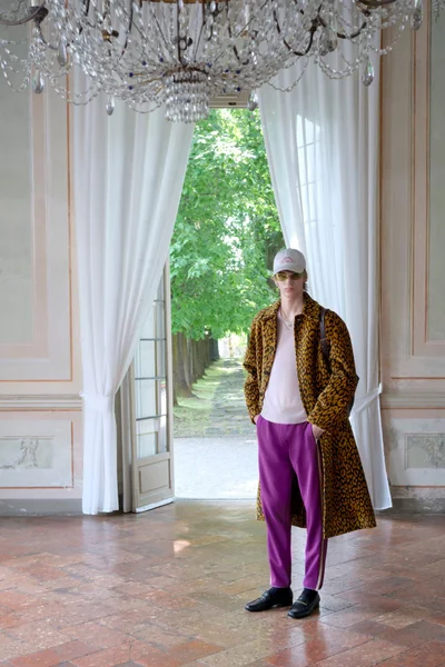 Look 53
